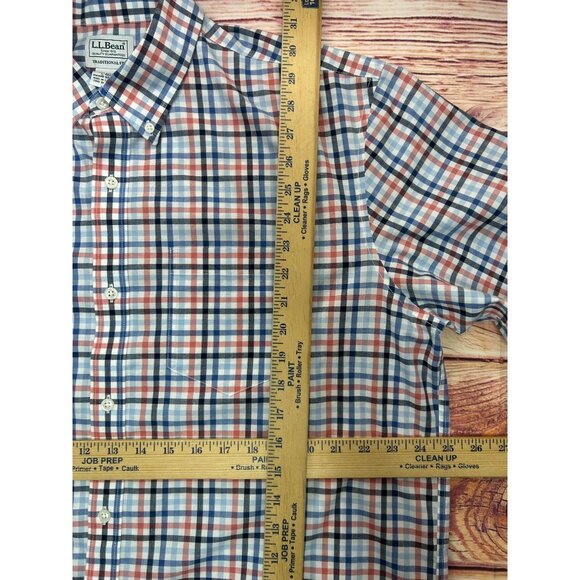 L.L. Bean Men's Plaid Traditional-Fit Short Sleeve Shirt Large - Picture 5 of 5